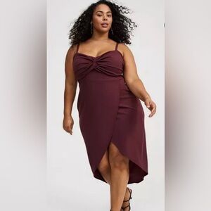 NWT Torrid mini wedding crepe twist front cut out dress size 20